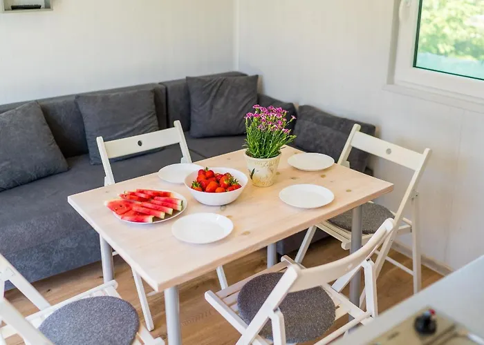 بيت خشبي U Polki Slawoszyno