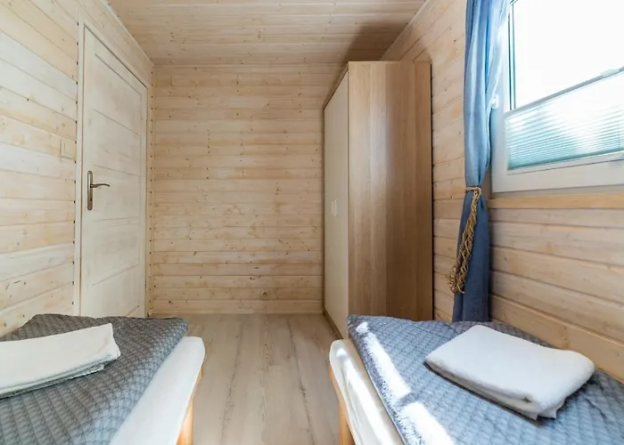 U Polki بيت خشبي Slawoszyno