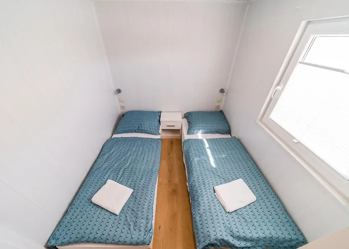 بيت خشبي U Polki